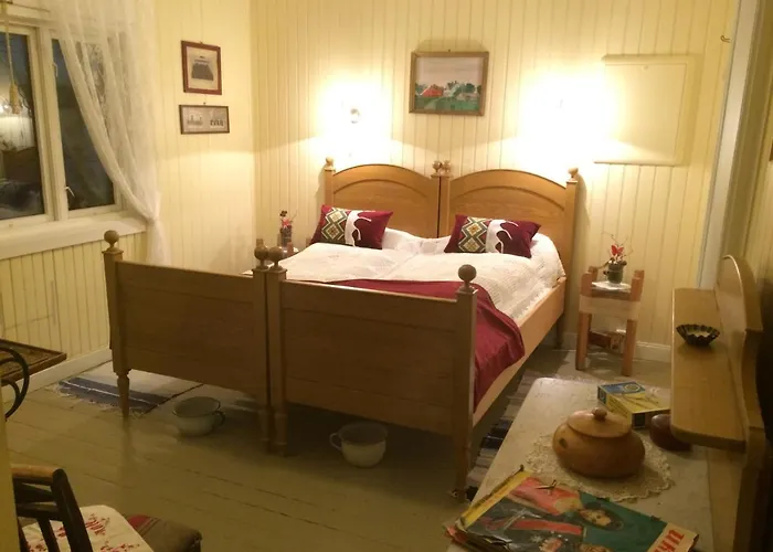 Stromnes - Oldefars Inderoy Maison d'hôtes 4*