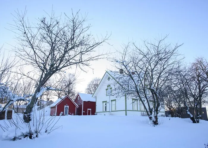 Gjestgiverier Strømnes - Oldefars Inderøy Straumen (Nord-Trondelag)